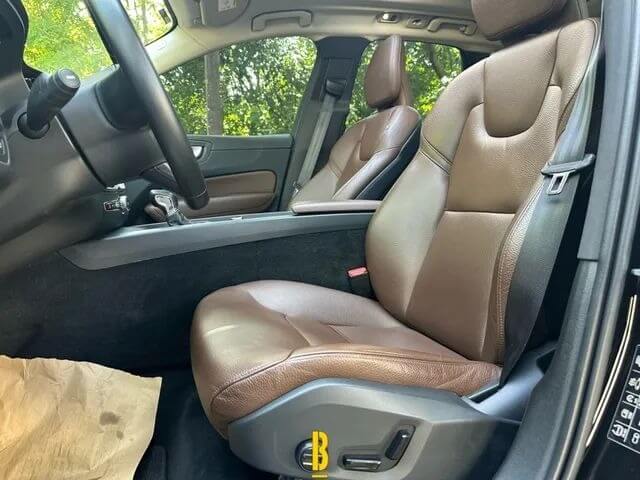 VOLVO XC60 T5 MOMENTUM 03